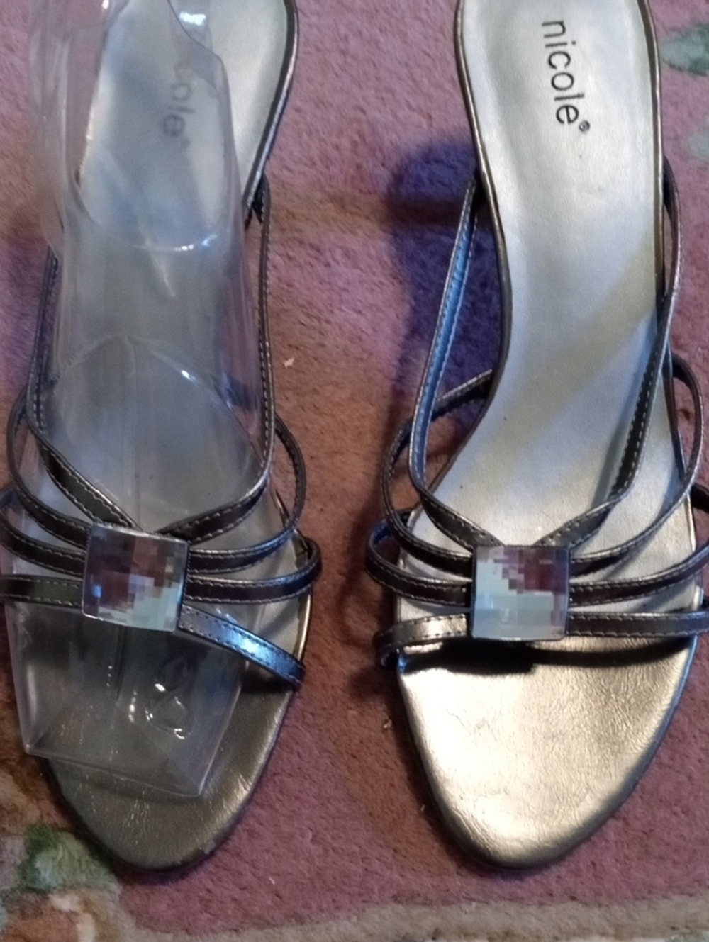 Nicole Silver Metallic Strappy Heeled Sandals with Jewel Accent Size 9